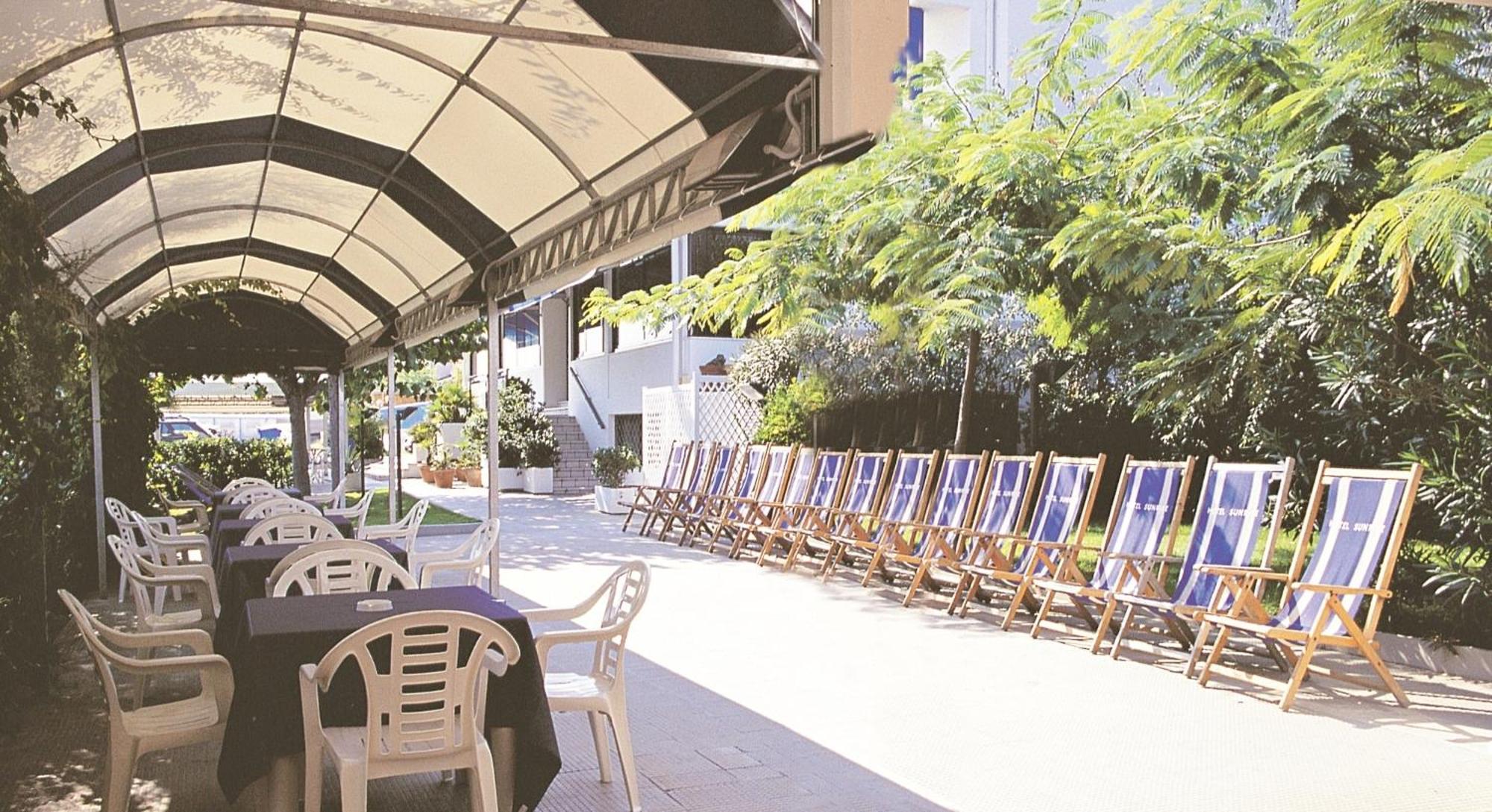 Residence Sunrise San Benedetto del Tronto Exterior foto