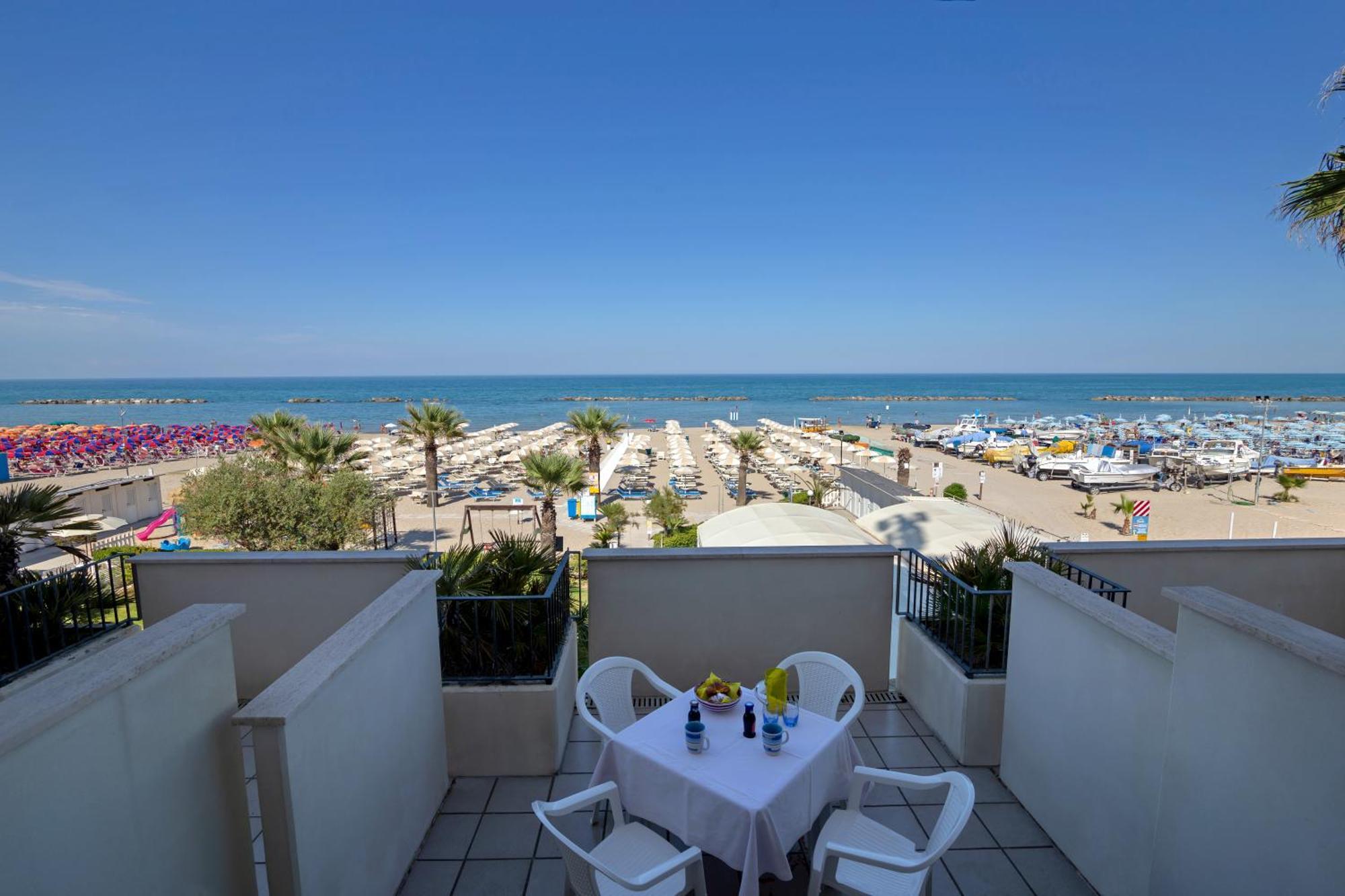 Residence Sunrise San Benedetto del Tronto Exterior foto