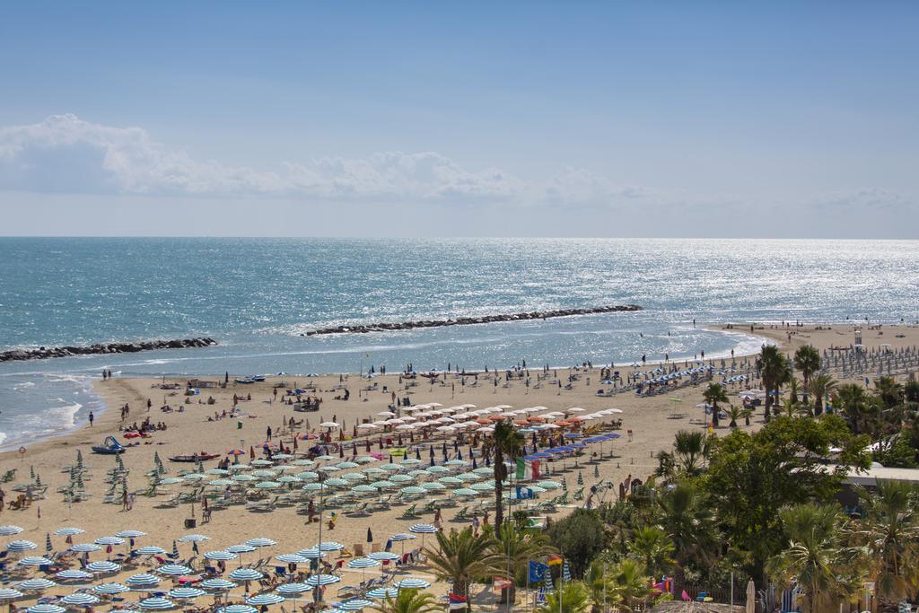 Residence Sunrise San Benedetto del Tronto Exterior foto