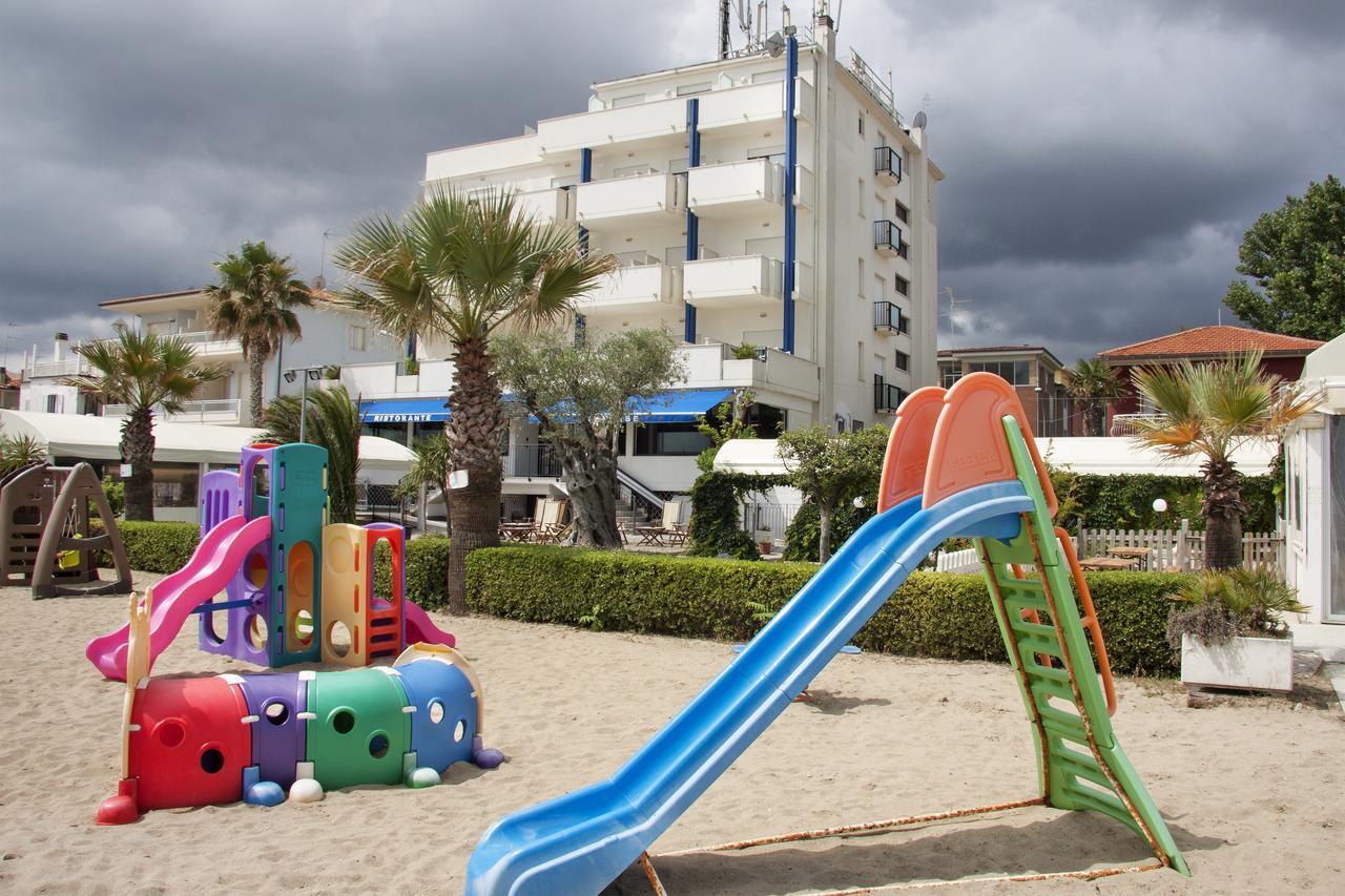 Residence Sunrise San Benedetto del Tronto Exterior foto