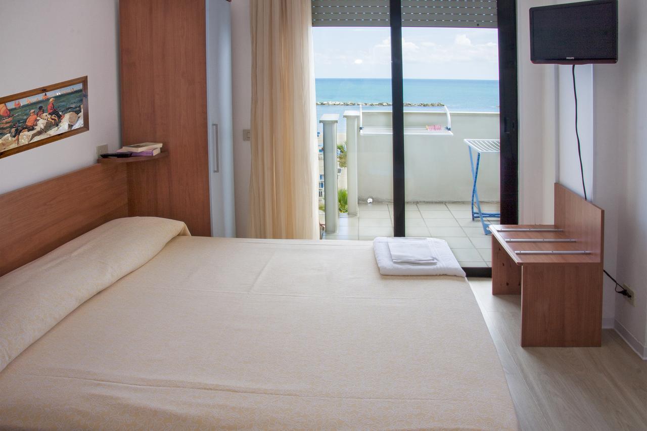 Residence Sunrise San Benedetto del Tronto Exterior foto
